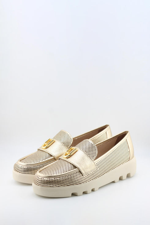 Luz da lua Perforated Chunky Sole Loafer